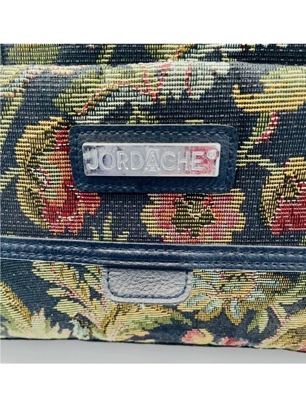 JORDACHE Black Floral Tapestry Luggage Satchel Bag Weekender - Picture 3 of 14